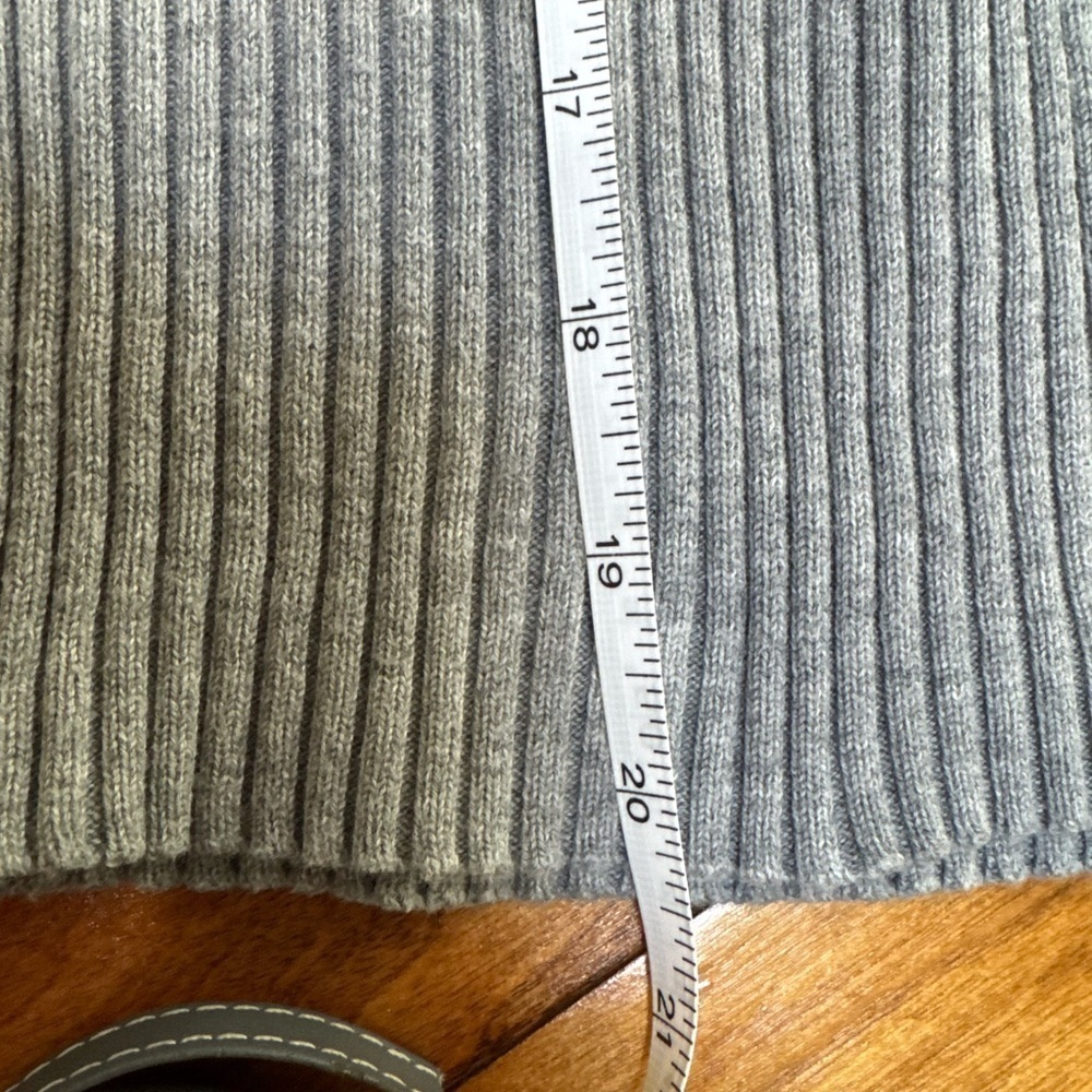 Vintage Y2K J. Jill Light Gray V-Neck Sweater with collar - Picture 7 of 8